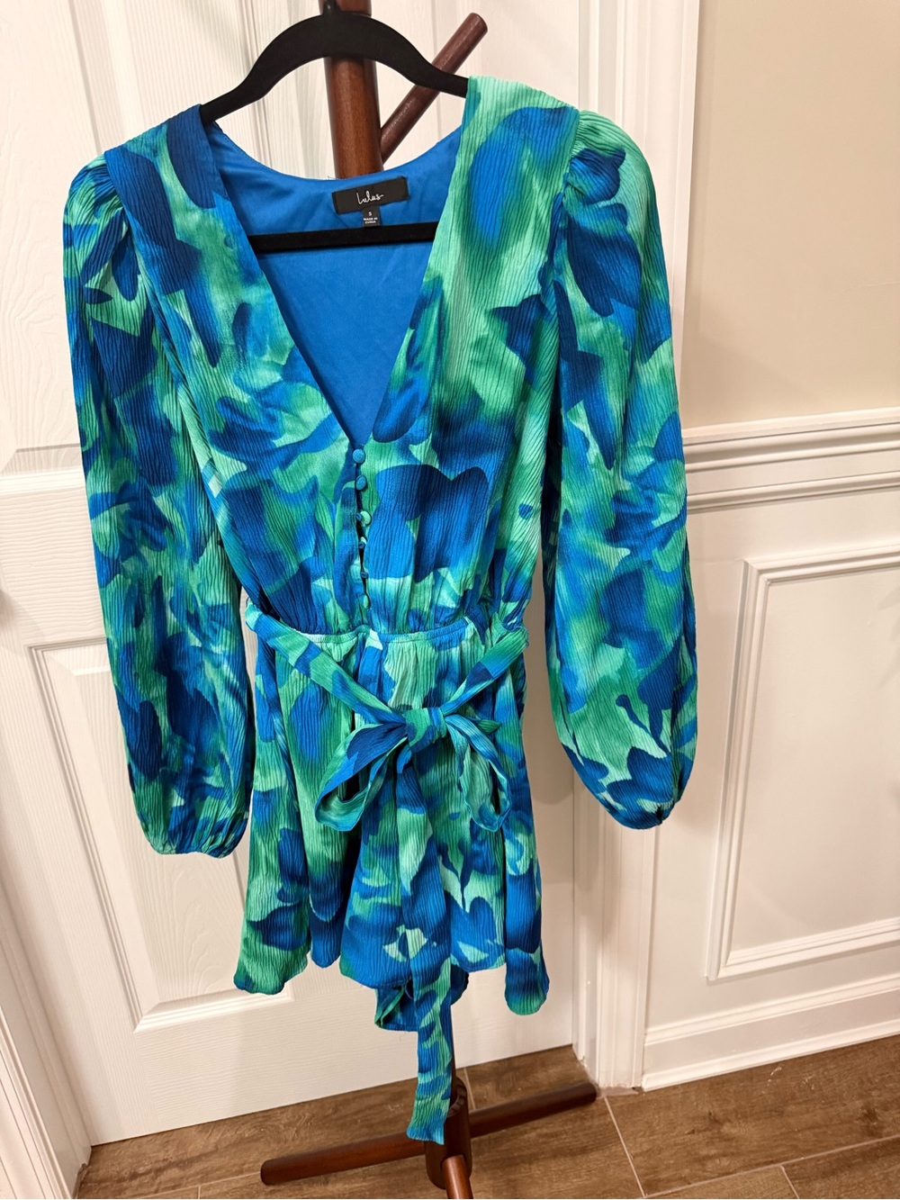 Lulu's Blue & Green Printed V-Neck Tie-Waist Romper